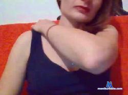 strawberry62 cam4 live cam performer profile