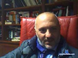 raulcastr0 cam4 live cam performer profile