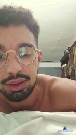 arabo_fun cam4 live cam performer profile