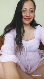 RenattaM cam4 livecam show performer room profile