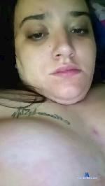 Porcella6956 cam4 livecam show performer room profile