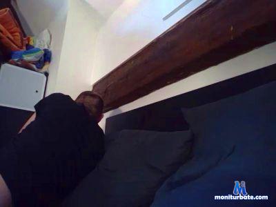 bomek91 cam4 gay performer from French Republic  