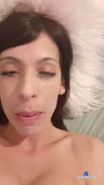 Evamdq cam4 livecam show performer room profile
