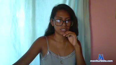 RomiAri cam4 bicurious performer from Republic of Ecuador  