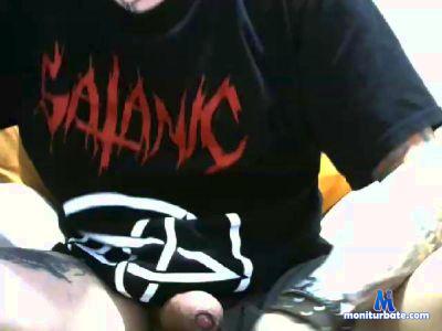 aussieboyhotxxx cam4 straight performer from Commonwealth of Australia  