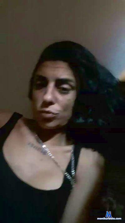 marivihot cam4 bicurious performer from Republic of Italy  