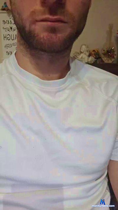 Andyyy199 cam4 unknown performer from United Kingdom of Great Britain & Northern Ireland  