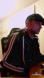 gudtymes69 cam4 livecam show performer room profile