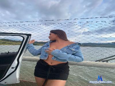Queenisabel_ll cam4 bicurious performer from United States of America pornstar blowjob cute feet striptease 