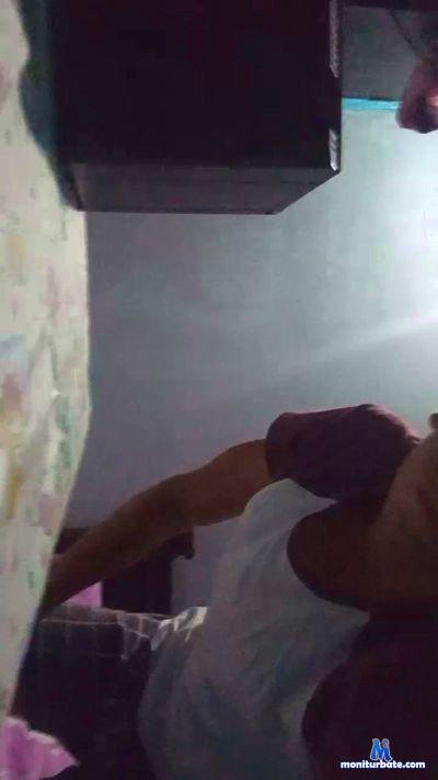 cubhyxxx cam4 unknown performer from Republic of Colombia  