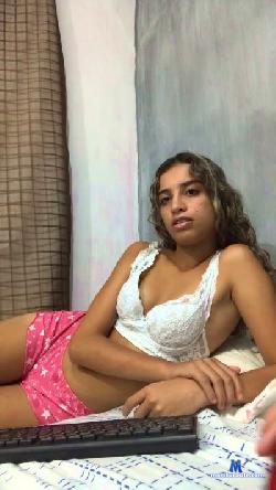 fallytaa cam4 live cam performer profile