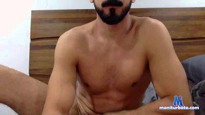 h0rneyy_boy cam4 bisexual performer from United States of America  