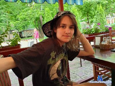 GabriellaFalci cam4 bisexual performer from Republic of Italy schoolgirl spanking feet ass cute femdom C2C 