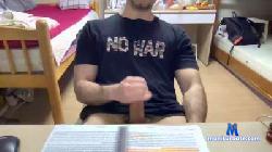 thereal_hung cam4 live cam performer profile