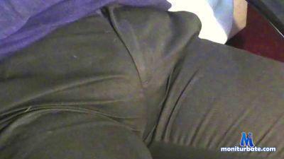 santiago1334 cam4 straight performer from Republic of Colombia  