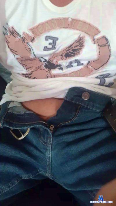 stylo8 cam4 bicurious performer from Canada  