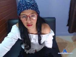Little_Fistingx cam4 live cam performer profile