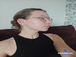 QuennaFrancis cam4 live cam performer profile