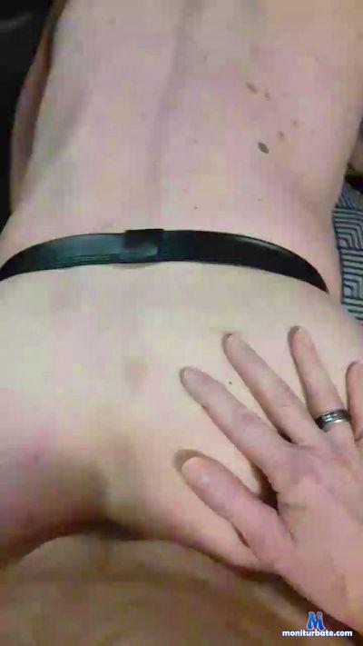 HoneyDripr8 cam4 gay performer from United States of America  