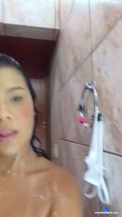 Lidy_95 cam4 bisexual performer from Federative Republic of Brazil  
