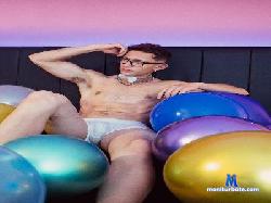 Goldenn_boy_7 cam4 live cam performer profile