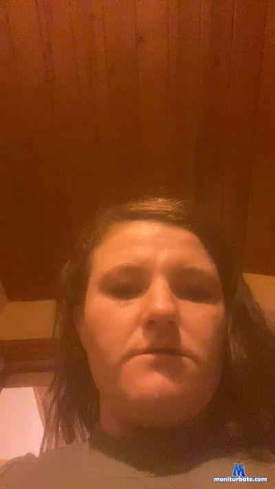 MJCouple4 cam4 straight performer from United Kingdom of Great Britain & Northern Ireland  
