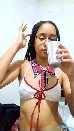 Milyy99 cam4 live cam performer profile