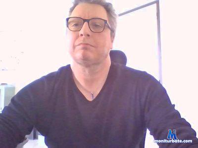 krokus08 cam4 straight performer from French Republic  