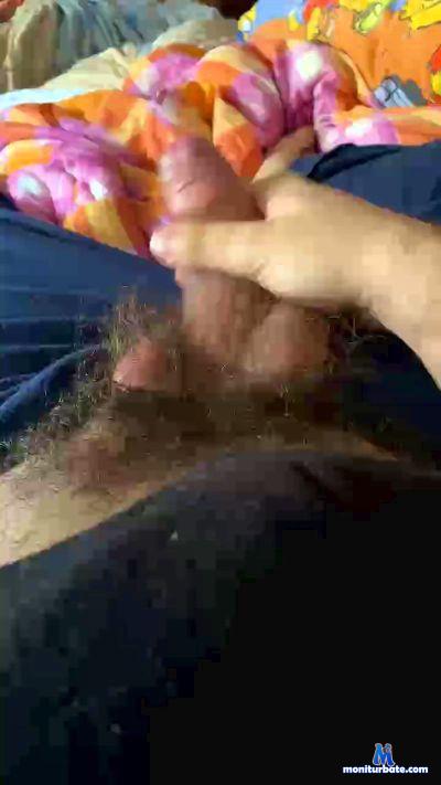 Myssdick cam4 gay performer from Republic of Italy  