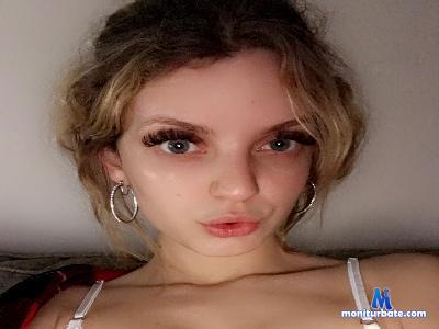 alliebearxx17 cam4 bisexual performer from United States of America masturbation cute striptease ass pussy spanking amateur 