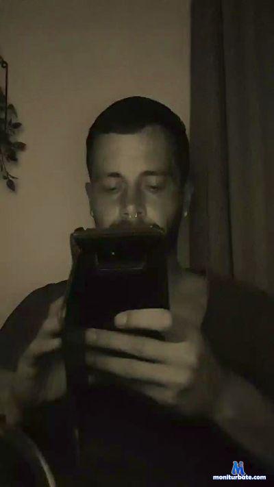 halunke_fun cam4 straight performer from Federal Republic of Germany  