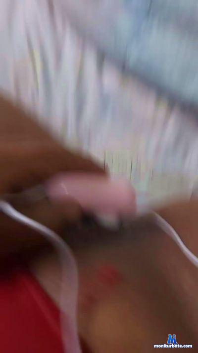 Grelao5667 cam4 bisexual performer from Federative Republic of Brazil  