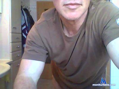 ravenstone6 cam4 bisexual performer from Federal Republic of Germany  