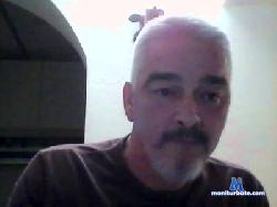 poprockfolk cam4 live cam performer profile