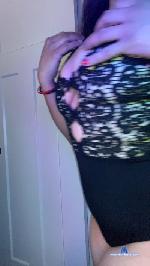Urfavwhore cam4 livecam show performer room profile