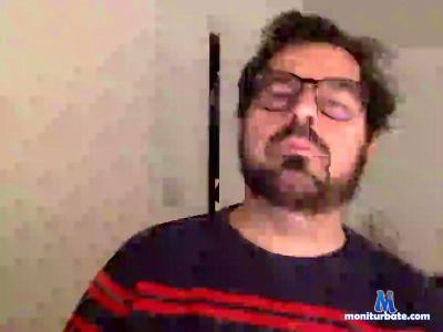 coolbear43 cam4 gay performer from United Kingdom of Great Britain & Northern Ireland  