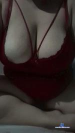 Larih_Masoch cam4 livecam show performer room profile