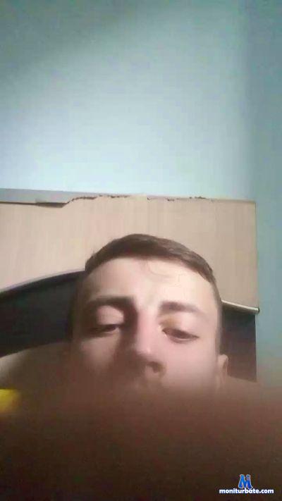 ElGrigore98 cam4 straight performer from Romania big dick 