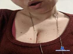 LillyFragolina cam4 live cam performer profile