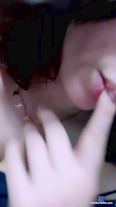 Toli_w cam4 bicurious performer from Republic of Chile  