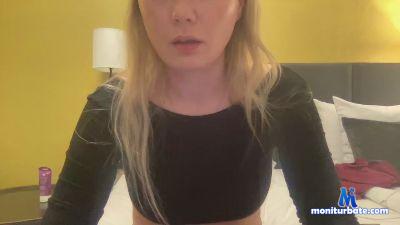 TheBambii cam4 straight performer from Kingdom of Sweden anal pussy masturbation ass pee cute 