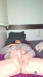 LeaCherry cam4 livecam show performer room profile