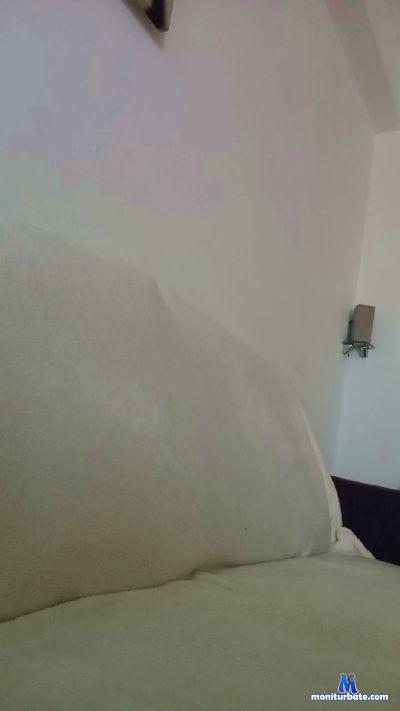 Je_Molhada1 cam4 straight performer from Portuguese Republic  