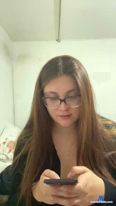 Danitapaz2 cam4 bisexual performer from Republic of Chile  