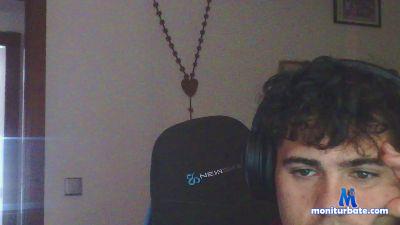 alexrejo007 cam4 straight performer from Kingdom of Spain show por skype 
