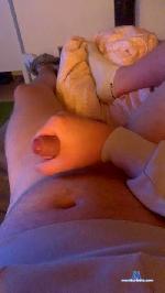 brunator2fu1 cam4 livecam show performer room profile