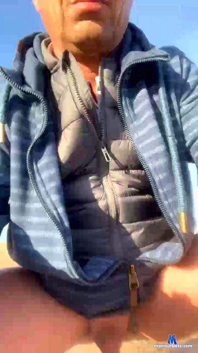 luc2345 cam4 bicurious performer from French Republic  