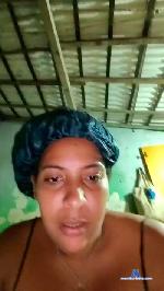 laryynife1 cam4 livecam show performer room profile