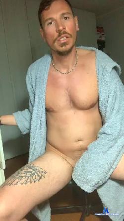 italiancub6 cam4 live cam performer profile