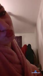 Lingi_ligi cam4 livecam show performer room profile